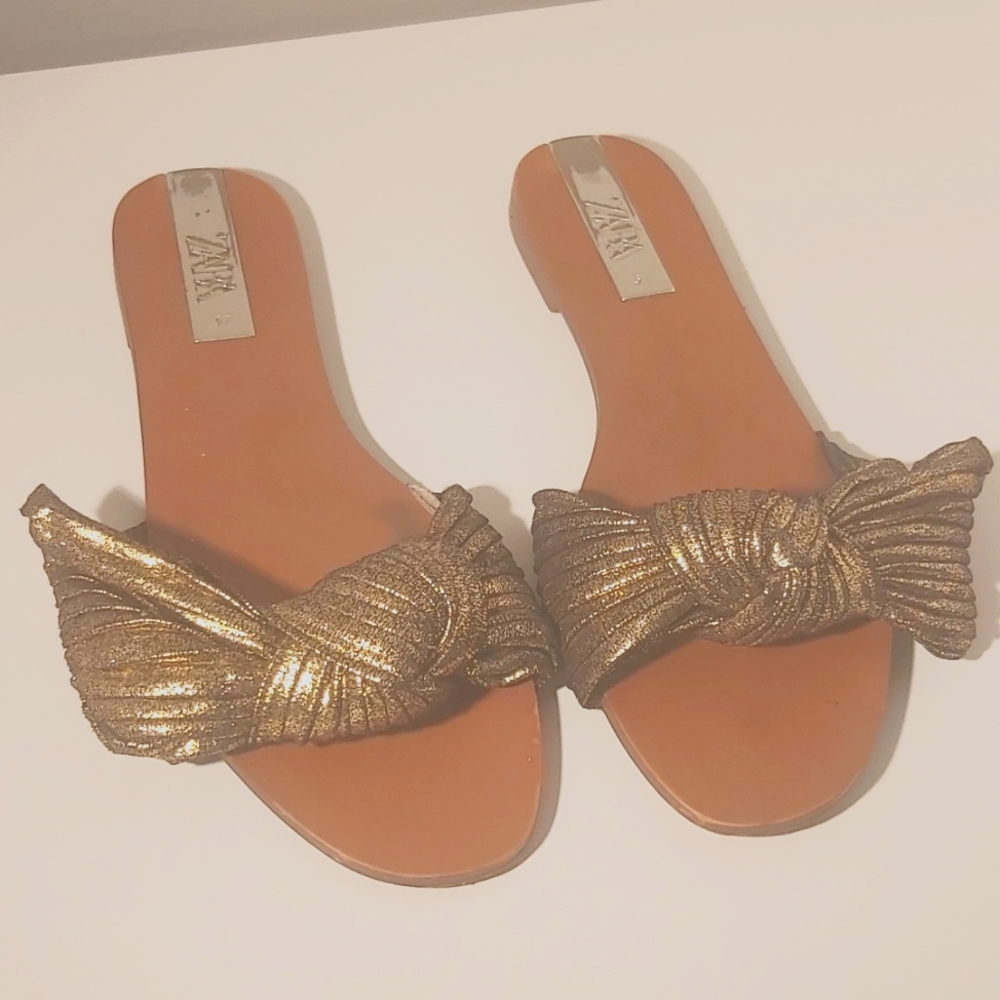 ZARA slippers